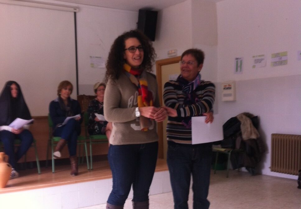 MUJERES DE LA HISTORIA SE HAN PASEADO  POR EL I.E.S. HERMANOS MEDINA RIVILLA