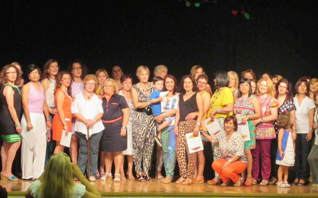 ACTO DE CLAUSURA DE LOS CURSOS Y TALLERES DEL CENTRO DE INFORMACIÓN A LA MUJER