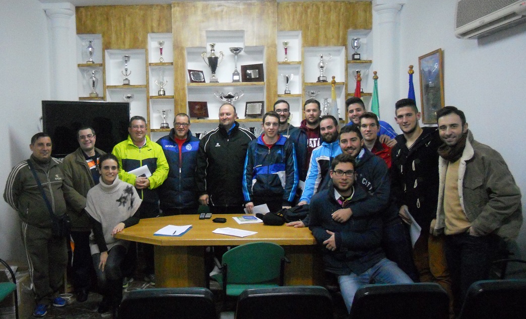 EL PROGRAMA CIUDADES ANTE LAS DROGAS FORMA A LOS MONITORES DE LAS ESCUELAS DEPORTIVAS MUNICIPALES