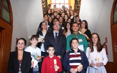 BAILÉN CELEBRA EL DÍA DE LA CONSTITUCIÓN CON LA IZADA DE BANDERA Y EL TRADICIONAL PLENO ESCOLAR