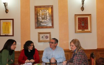LA SUBDELEGADA DEL GOBIERNO EN JAÉN, FRANCISCA MOLINA, VISITA EL MUNICIPIO DE BAILÉN.
