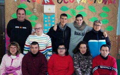 PREMIO AL TALLER OCUPACIONAL POR LA OBRA DE TEATRO “SIEMPRE NOS INFORMAN”