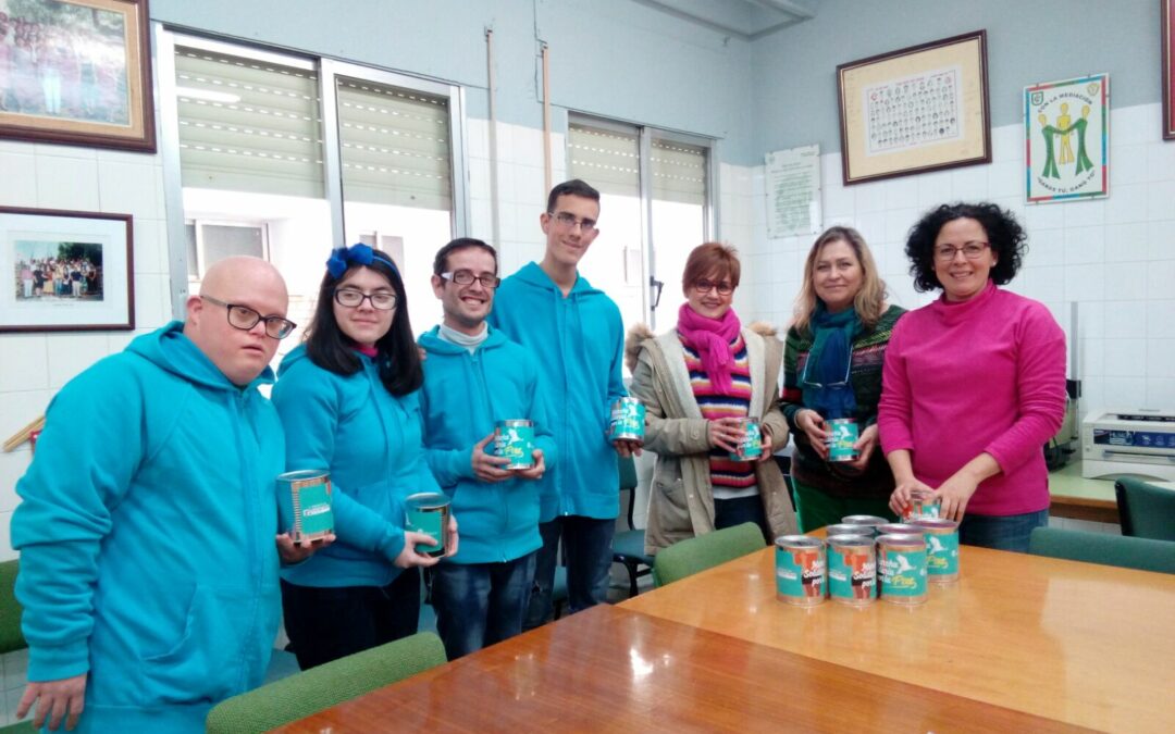 EL TALLER OCUPACIONAL COLABORA EN LA ORGANIZACIÓN DEL DÍA ESCOLAR POR LA PAZ