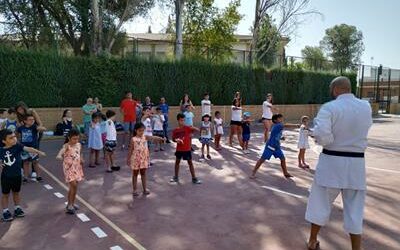 MÚLTIPLES ACTIVIDADES EN LA PRIMERA SEMANA DE LA ESCUELA DE VERANO