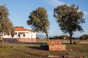 BURGUILLOS AMPLÍA SUS HORARIOS Y ELIMINA RESTRICCIONES POR EDADES