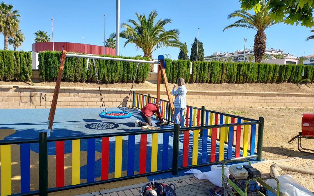 El Parque Infantil de Las Palmeras permanecerá precintado durante el fin de semana