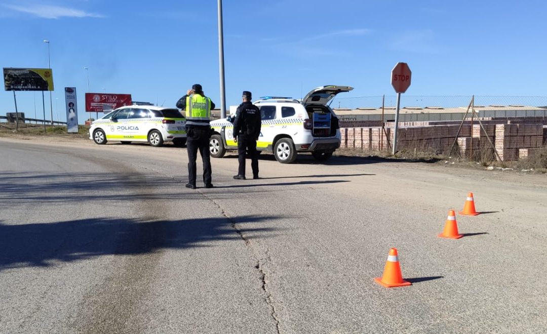 Policía Local de Bailén detiene a dos individuos, uno por maltrato y otro como presunto autor de robo con fuerza