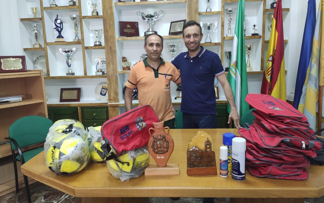 El Equipo de Veteranos del Club Bailén 2009 participa en el Torneo de fútbol Ciudad de la Alhambra