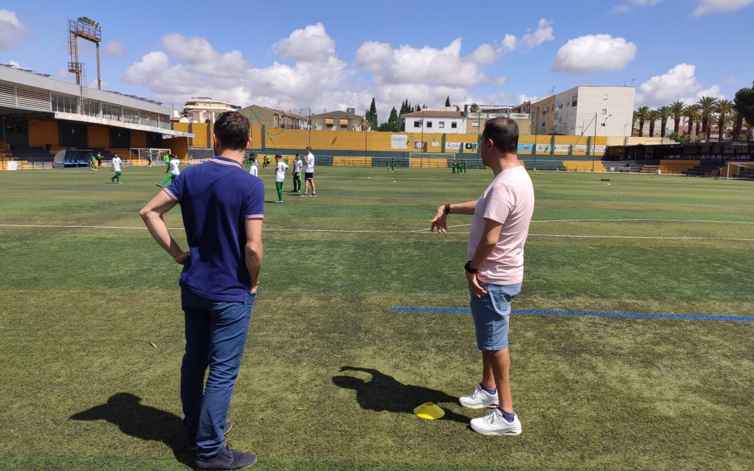 Las selecciones andaluzas sub-12 de fútbol utilizan para entrenar las instalaciones deportivas de Bailén