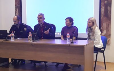 Las II Jornadas de Formación a Profesionales inician los actos con motivo del 25N