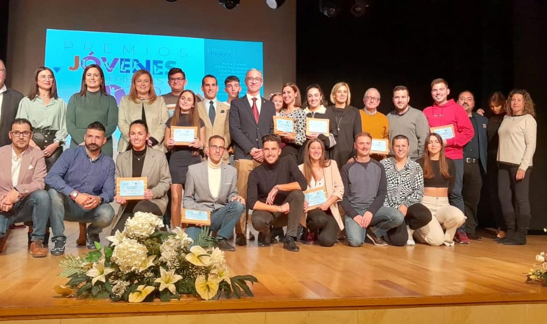 Bailén reconoce a los “Jóvenes Bailenenses 2022” en una gala cargada de emoción