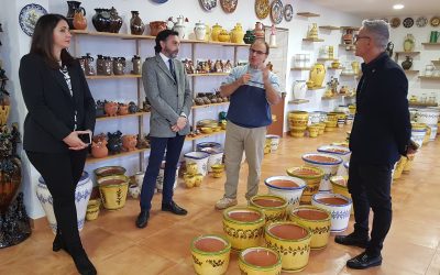 La Junta reconoce la labor artesanal de Alfarería Cristóbal Arance