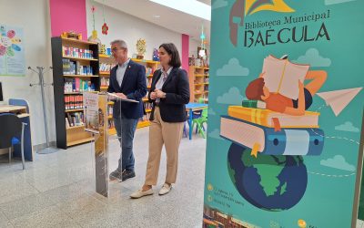 El alcalde de Bailén inicia los actos de la Feria del Libro con la lectura continuada de “La sombra del viento”
