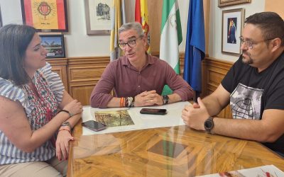 Luis Mariano Camacho se reúne con las AMPAS y  les traslada su compromiso de “seguir luchando por el bienestar de los niños en los colegios”