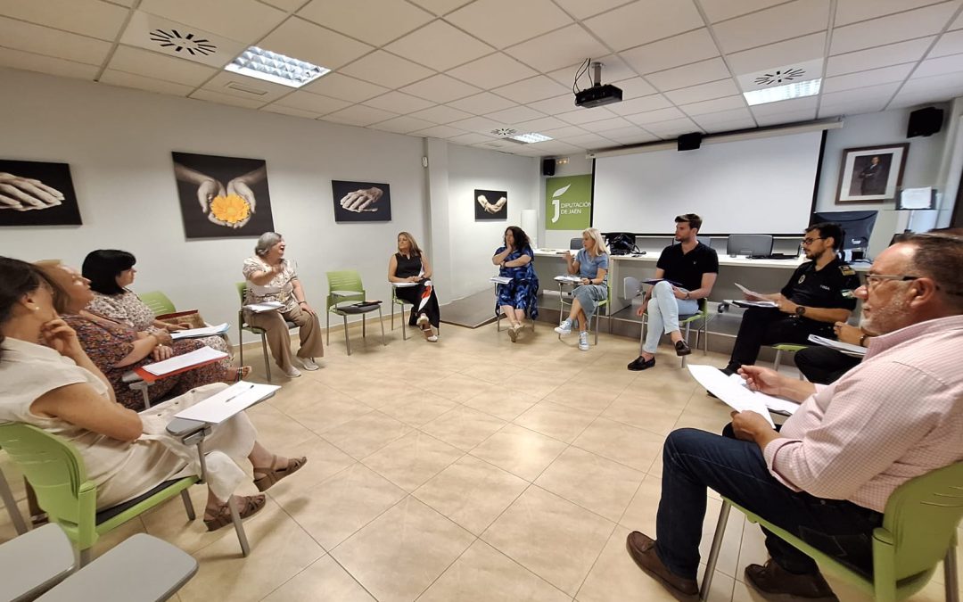La Comisión Local contra la violencia de género determina reforzar la colaboración para la detección de casos