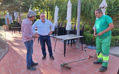 Trabajos de embellecimiento en el Parque Eduardo Carvajal