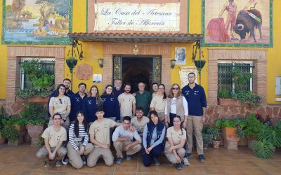 Alumnos del PEF de Alfarería visitan La Casa del Artesano