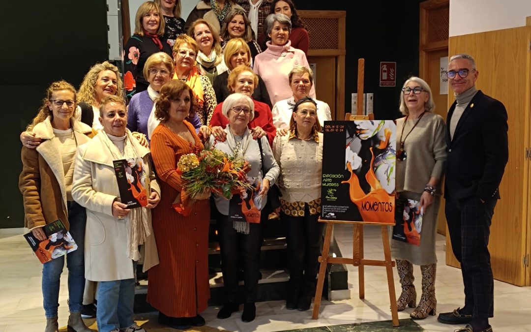 Inaugurada la exposición de mujeres ‘Momentos’, del estudio de Eva López