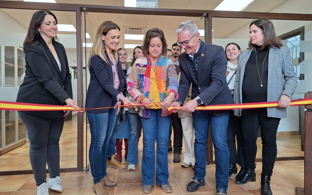 La Junta impulsa la educación ambiental en Bailén con la nueva Aula de la Naturaleza de Burguillos
