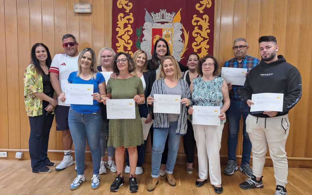 Entrega de diplomas del Curso de Competencias Clave en Matemáticas y Lengua