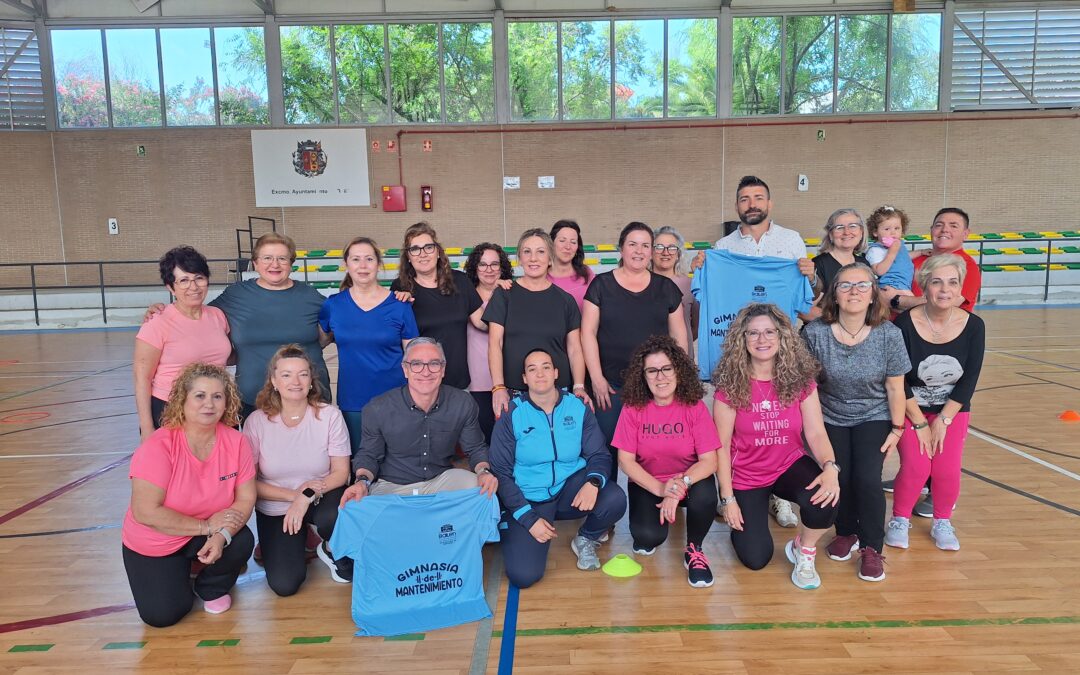 Bailén refuerza su apuesta por los hábitos saludables a través de clases de gimnasia de mantenimiento
