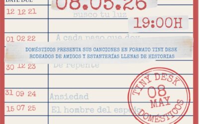 Domésticos presenta ‘Canciones Encuadernadas’, un Tiny Desk entre libros en la Biblioteca Municipal Baécula